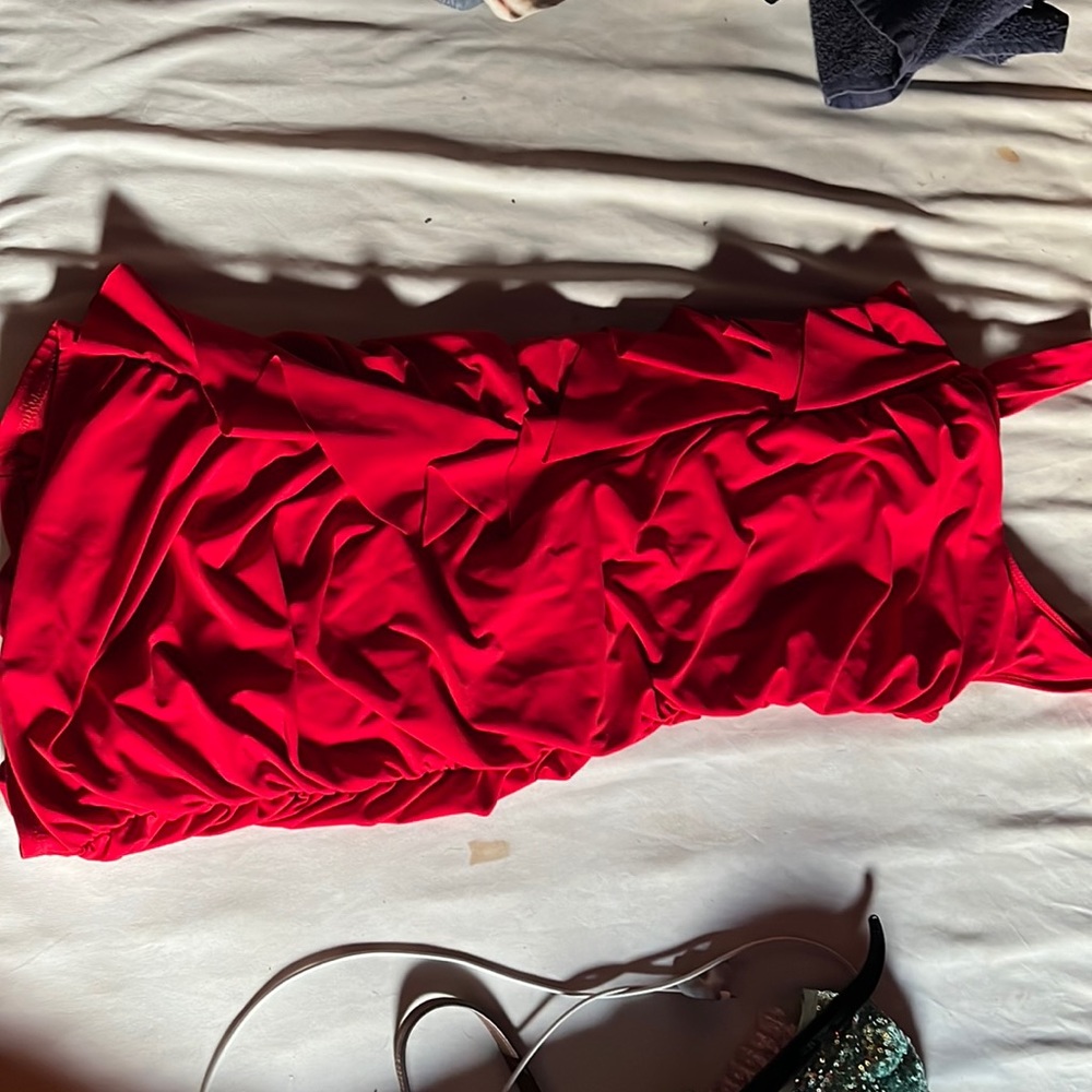 This is my homecoming dress in junior and 9th grade dance